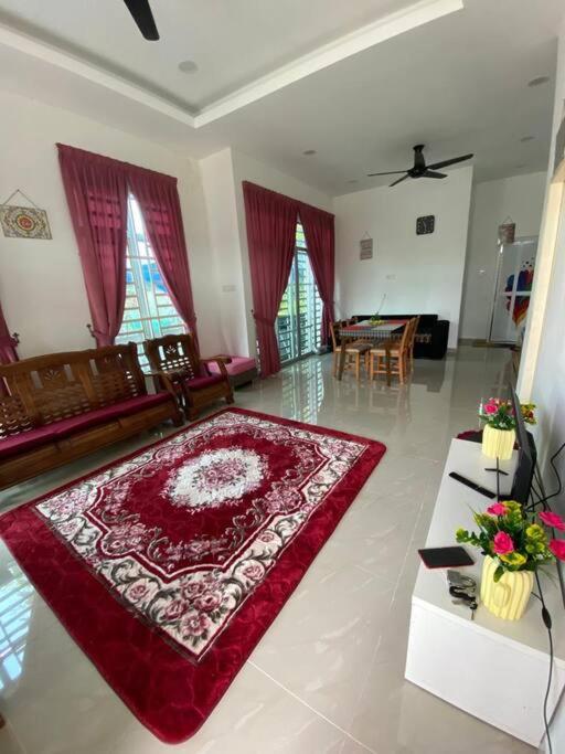 RB Homestay-Above Ground Pool photo 3