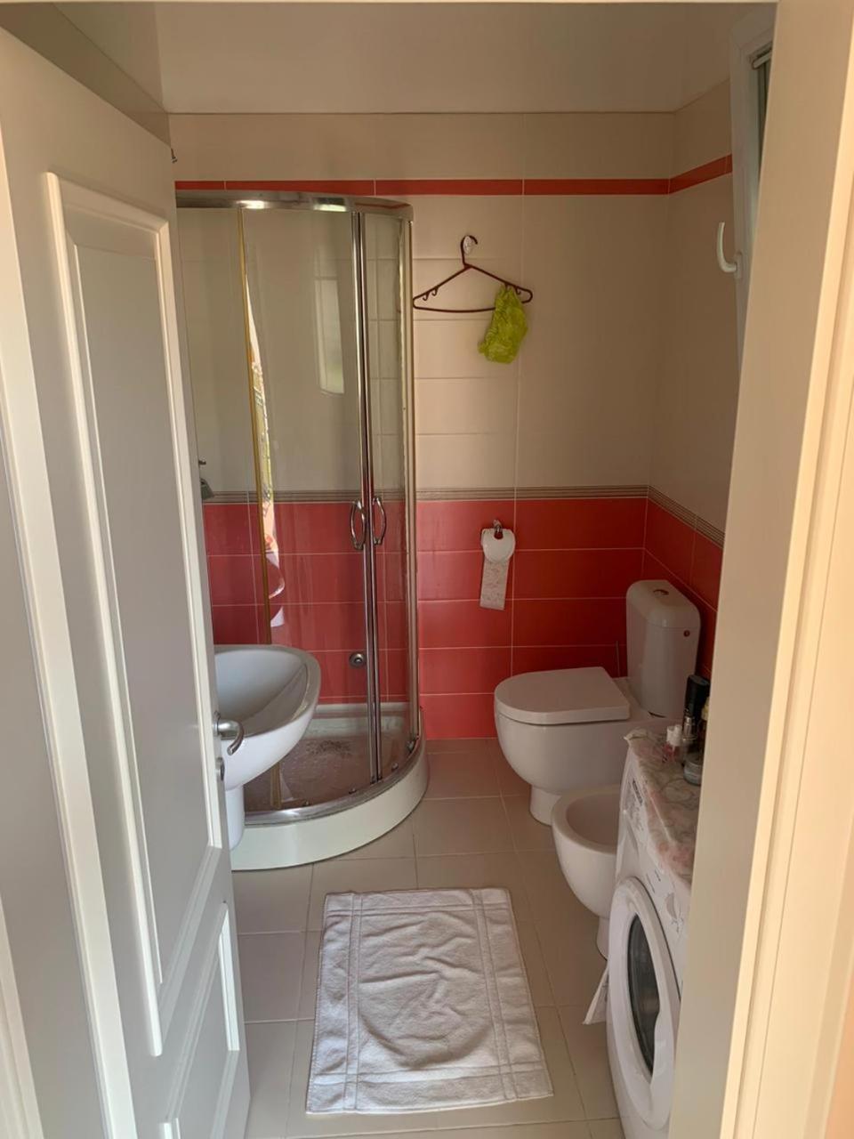 Apartment with garden in the center of Durres