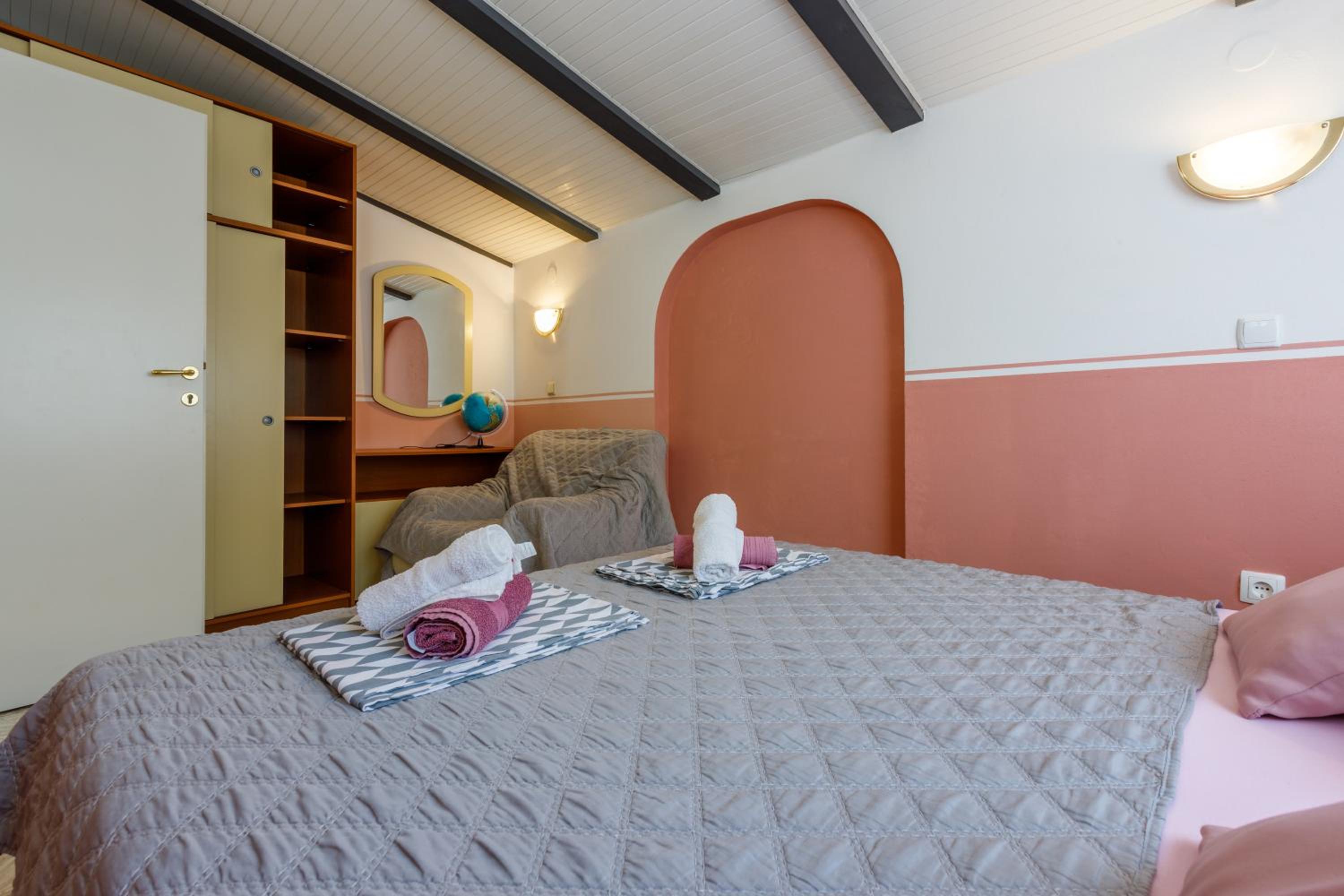 Apartmani Višnja