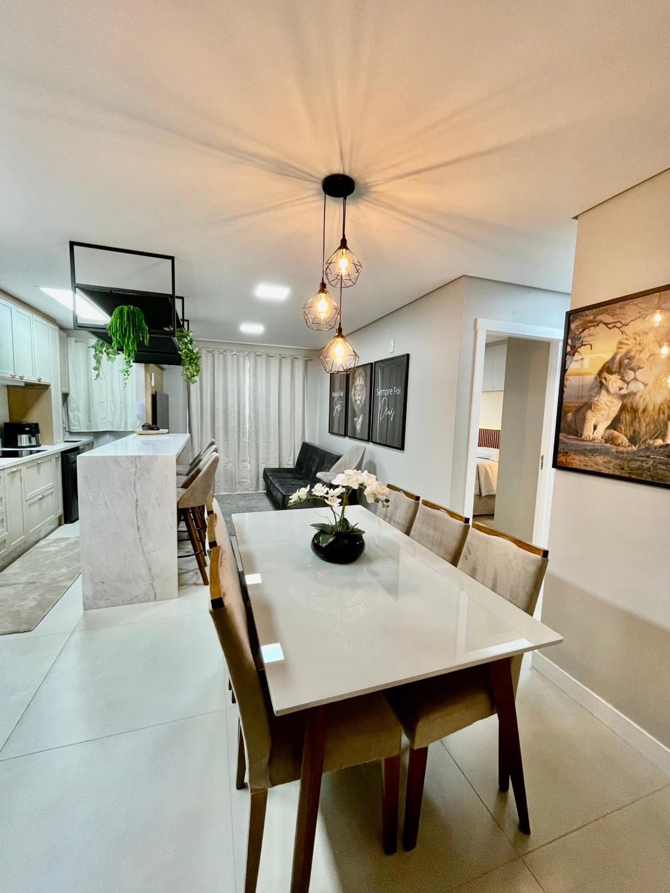 Apartamento Próximo Rua Coberta