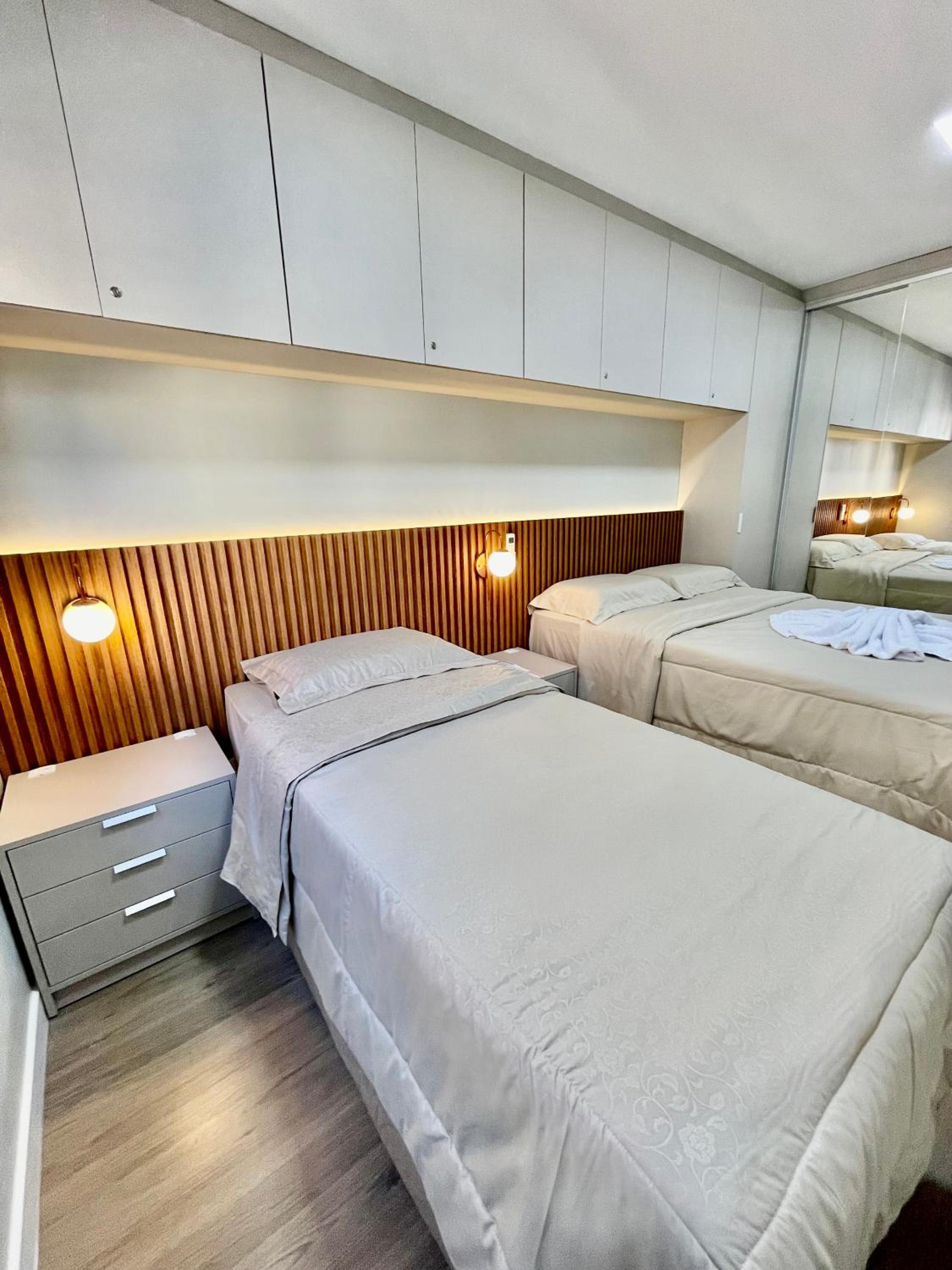 Apartamento Próximo Rua Coberta
