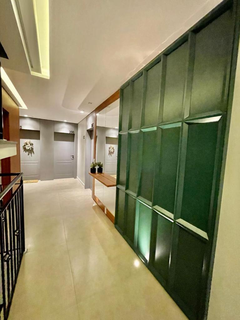 Apartamento Próximo Rua Coberta