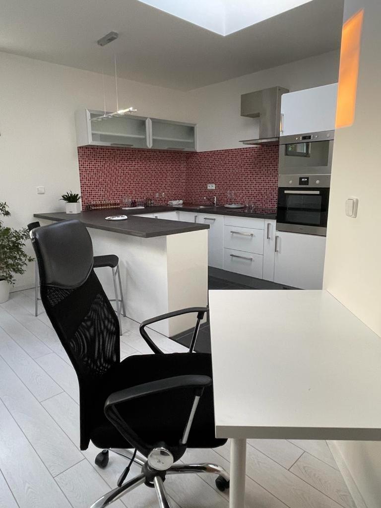 RUMAKO apartments