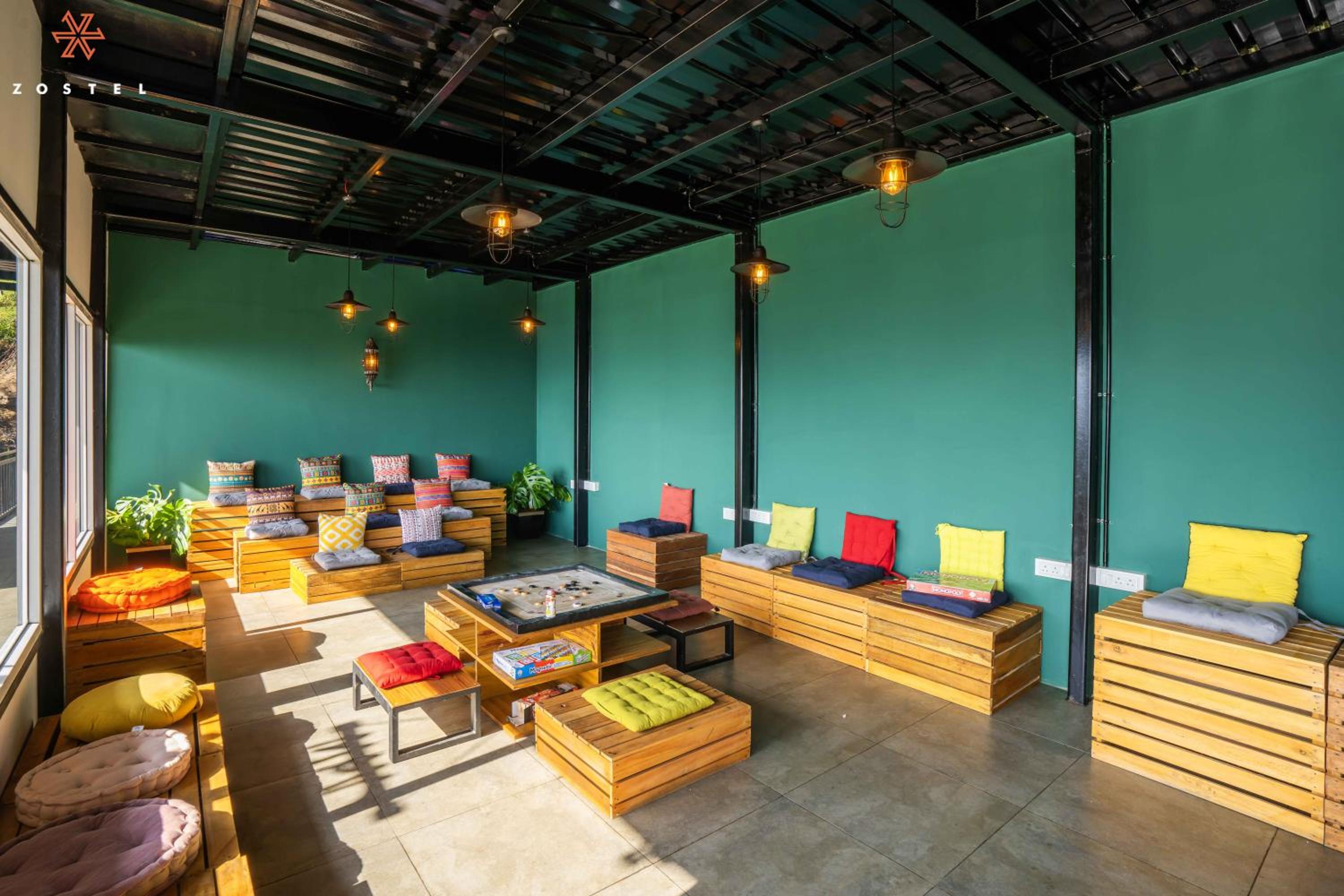 lounge