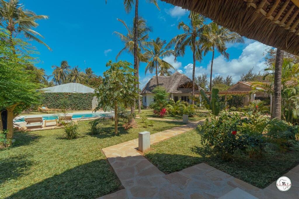 Jiwe Leupe 3 bedrooms - Watamu view 3
