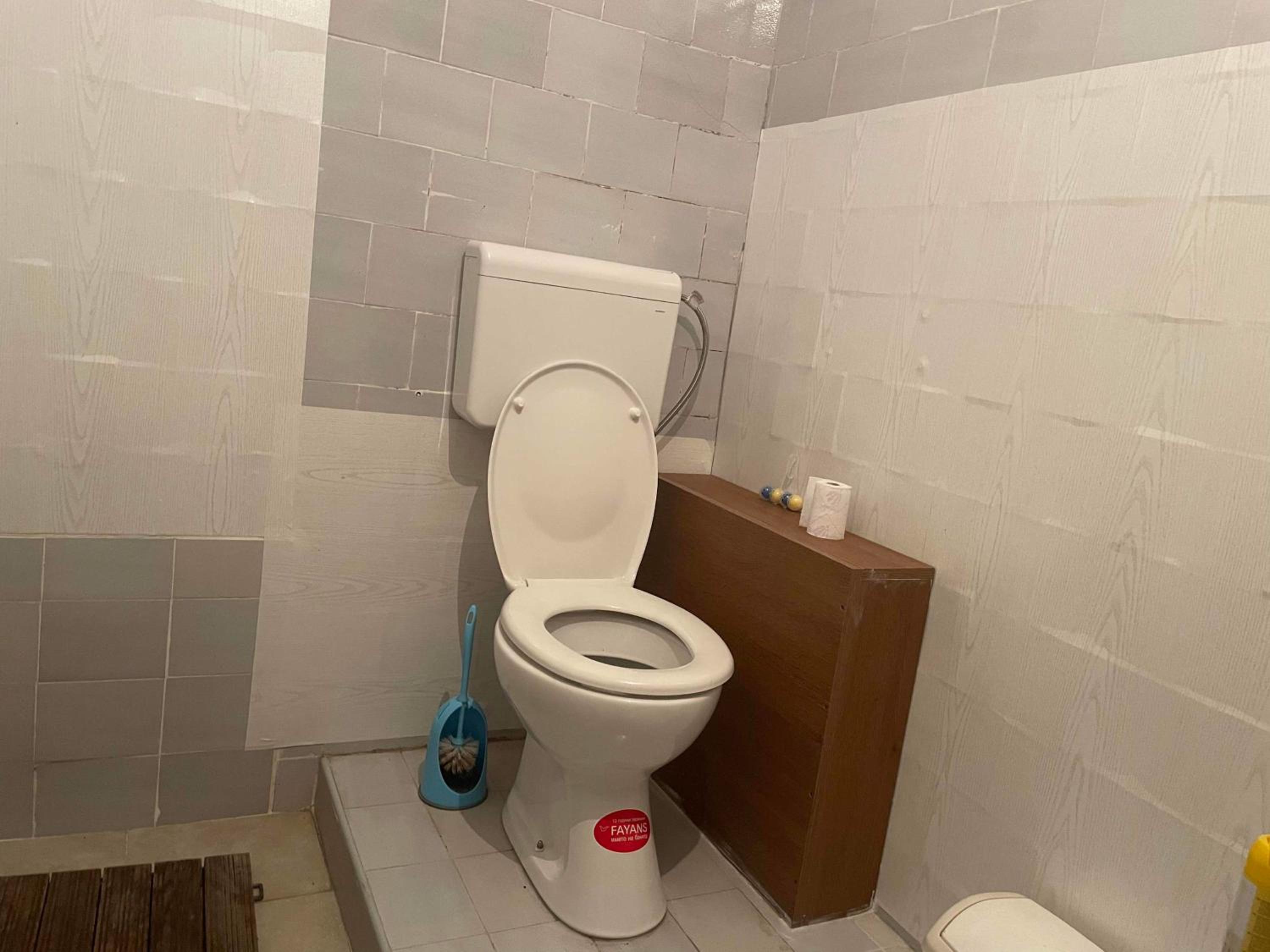 Photo 16
