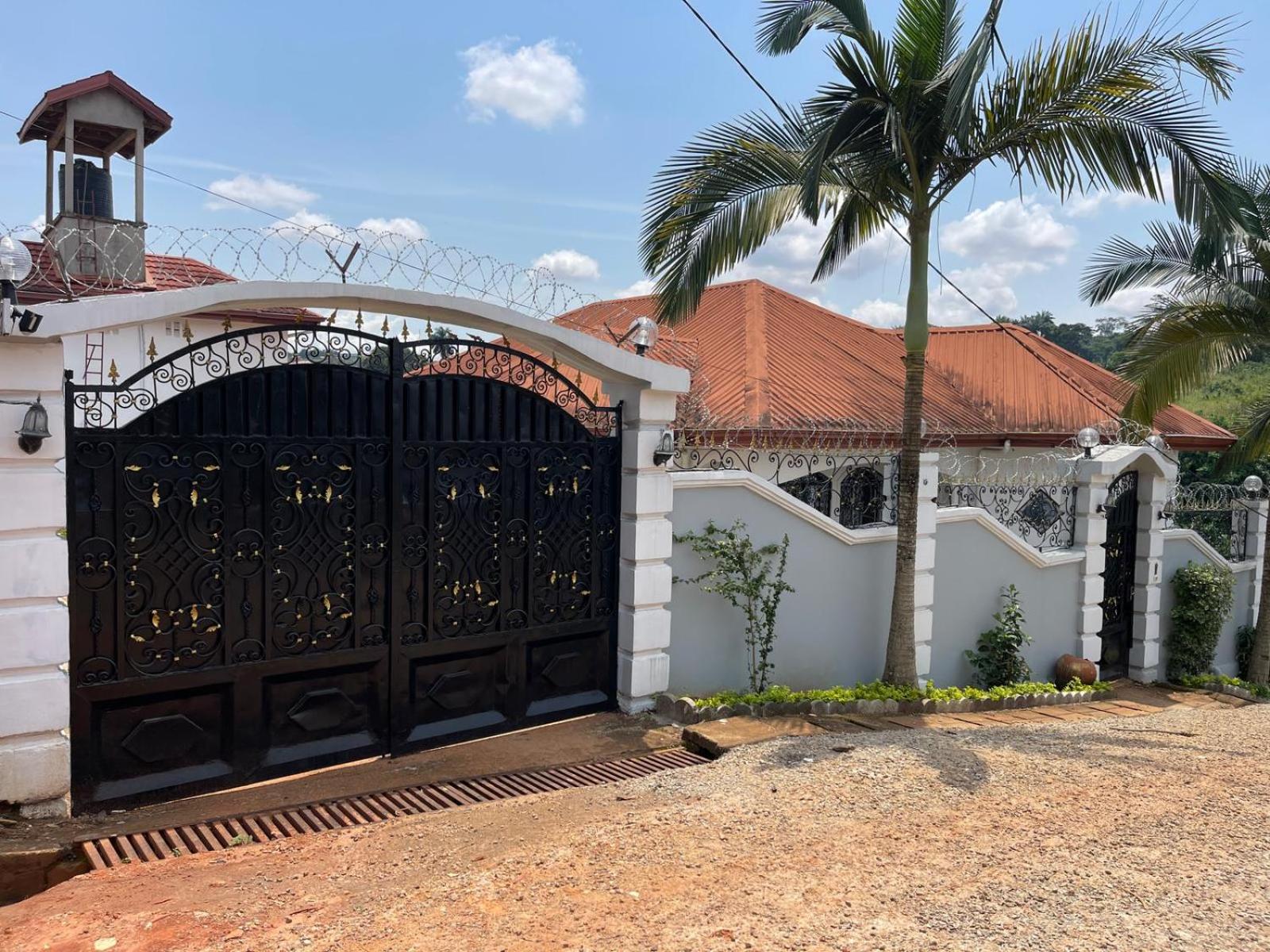 PEACE GUEST HOUSE