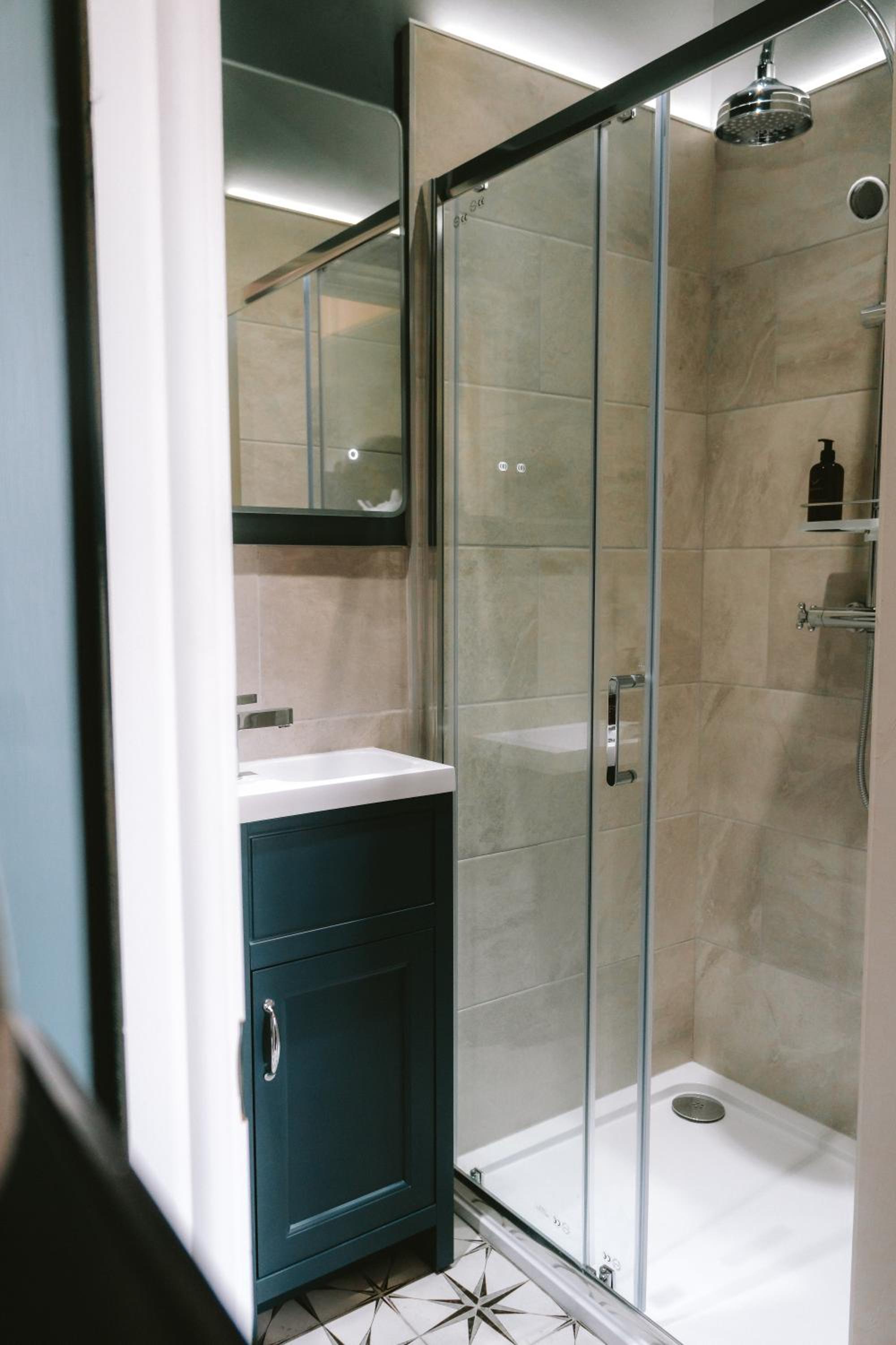 Riversdale House Bed & Breakfast