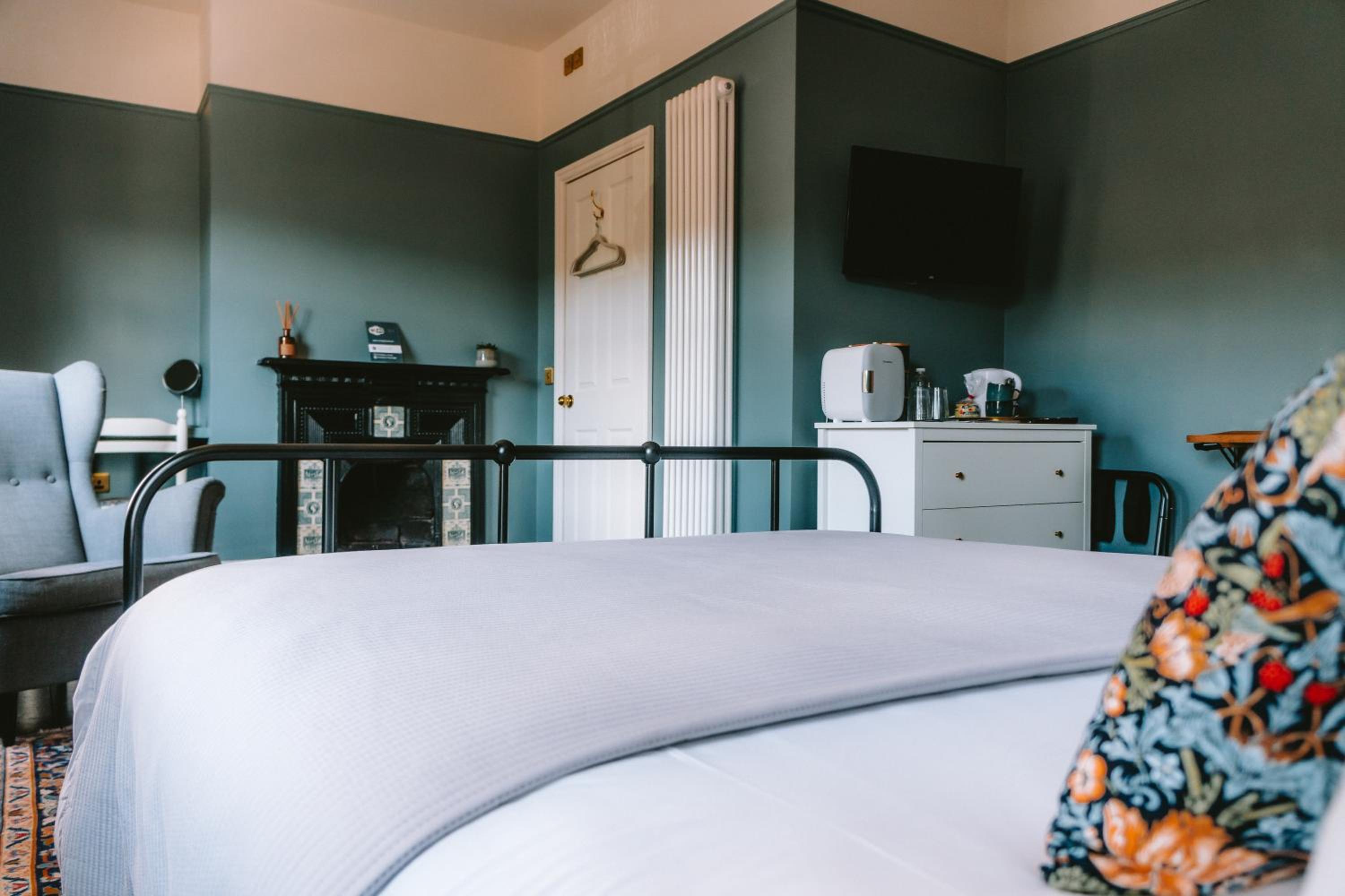 Riversdale House Bed & Breakfast