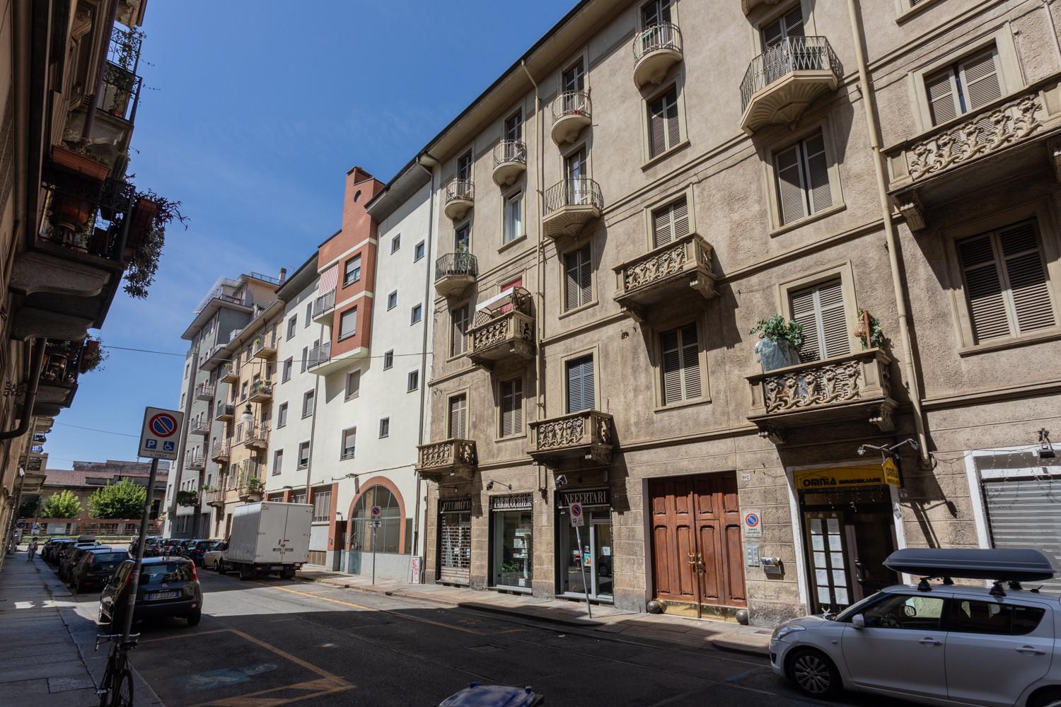 Secondin Apartment by Wonderful Italy view 3