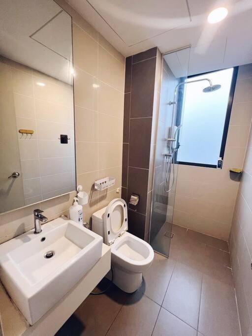 [PROMO]Connected train 2 Bedroom (ABOVE MALL)8