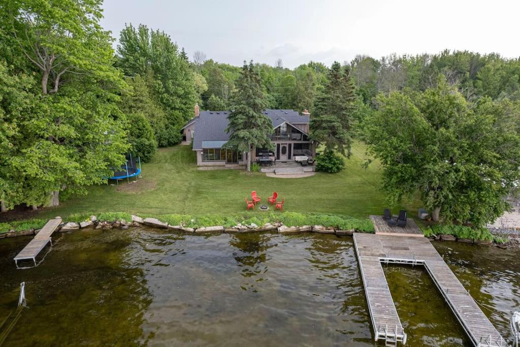 Waterfront - Kawartha Lakes