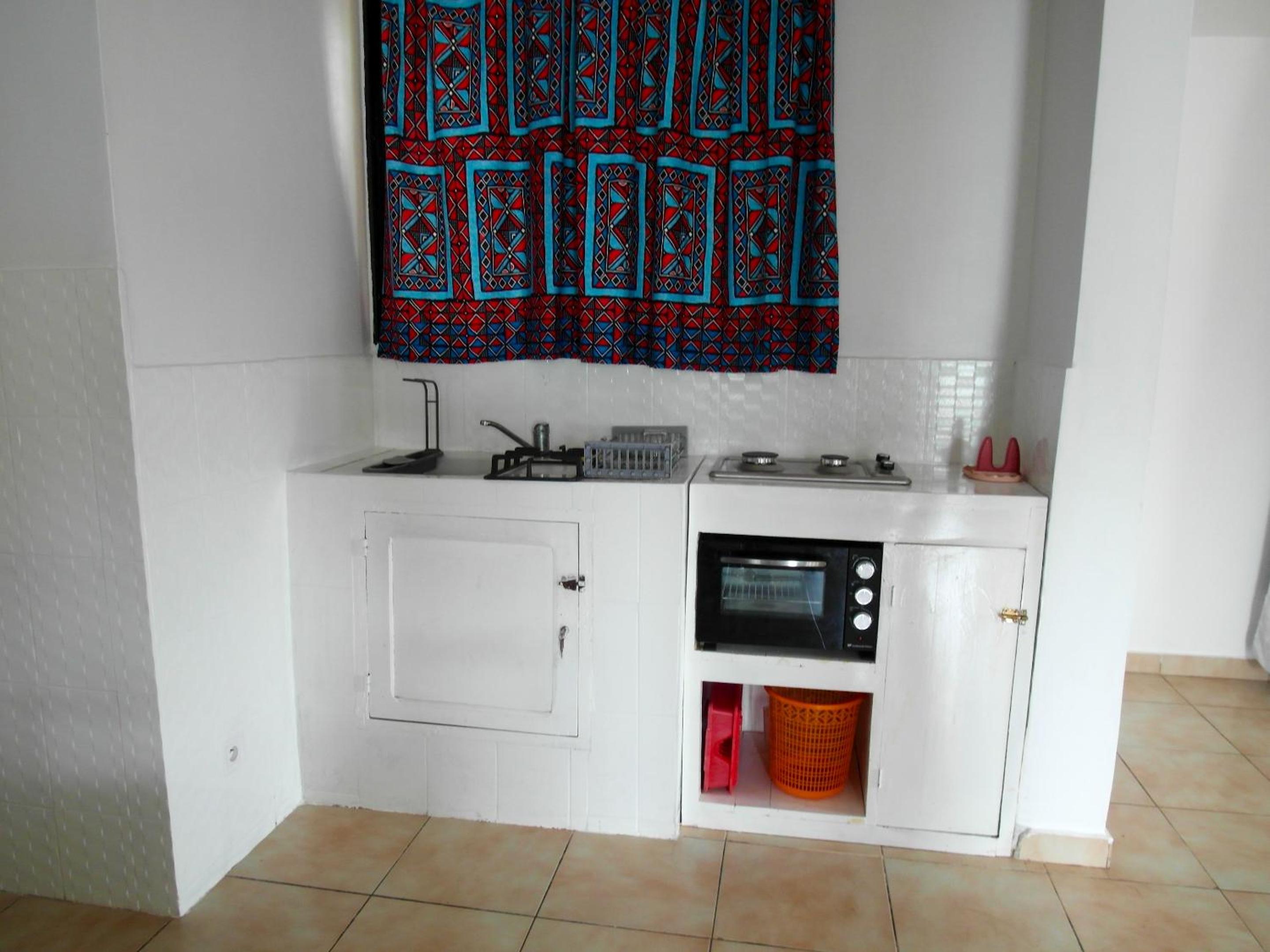 Appartement confortable à Grand Popo, 50 m², piscine partagée