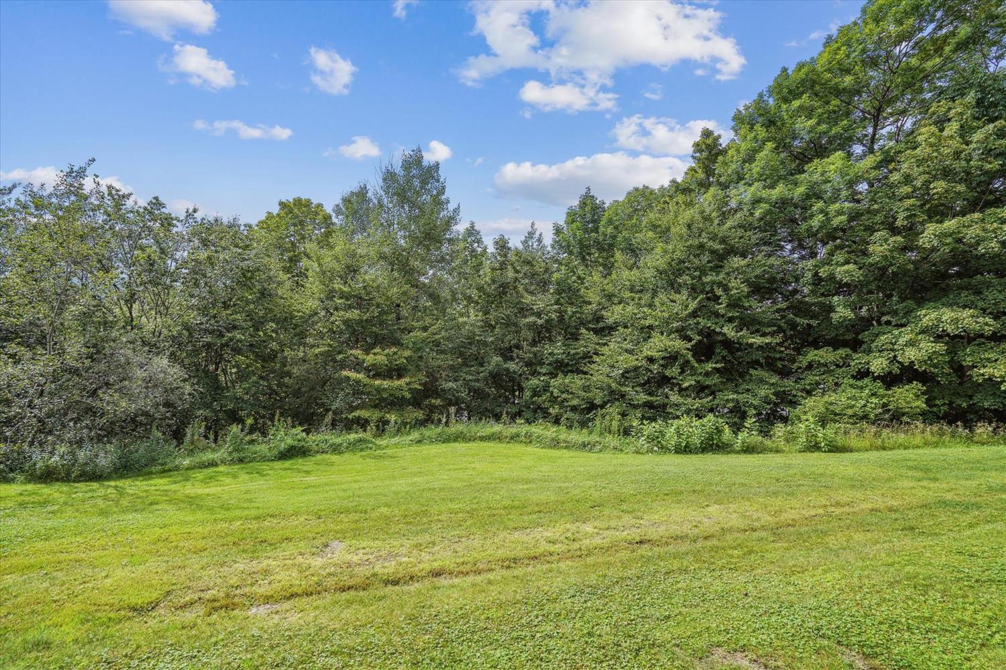 Highridge B16 Delightful Two Bedroom Mountain Condo with Pool, Game Room, and Sauna view 3