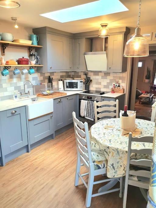 Shoemakers Cottage, Halesworth