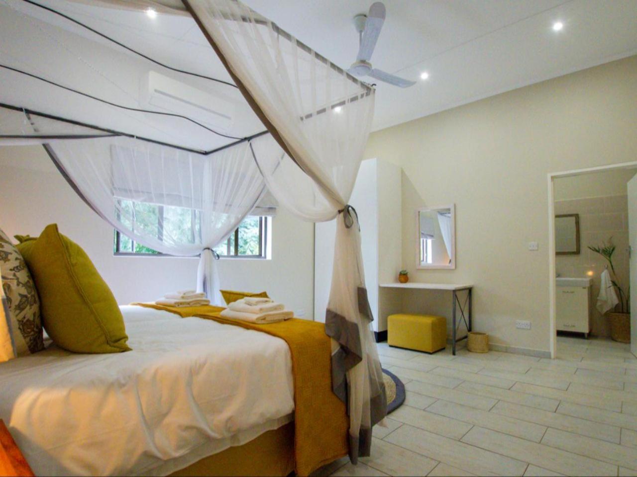 701 Victoria Falls view 3