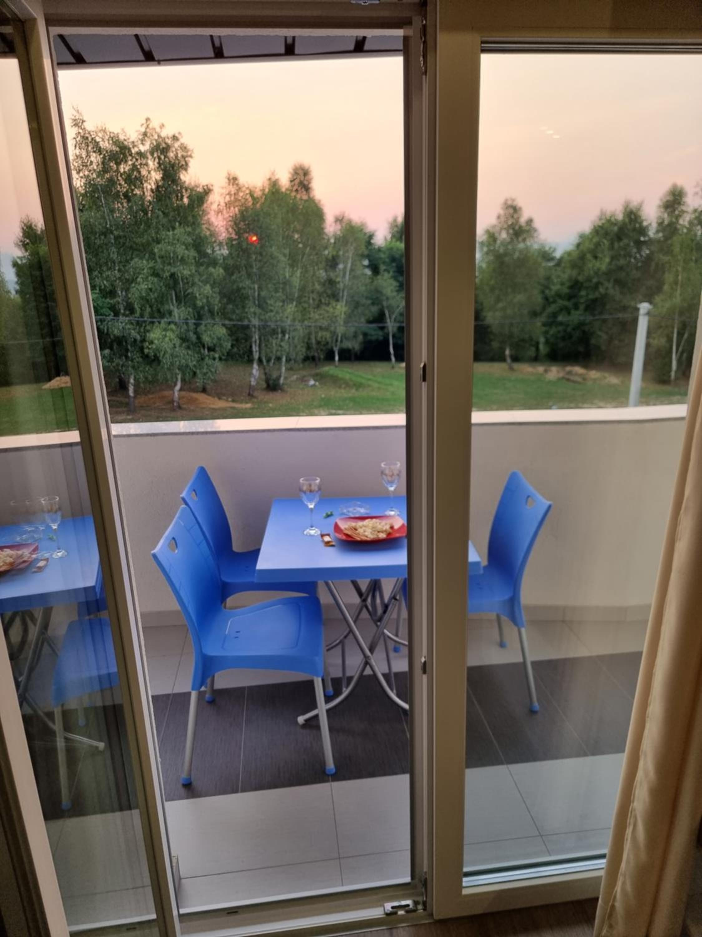 Villa Park Ravne