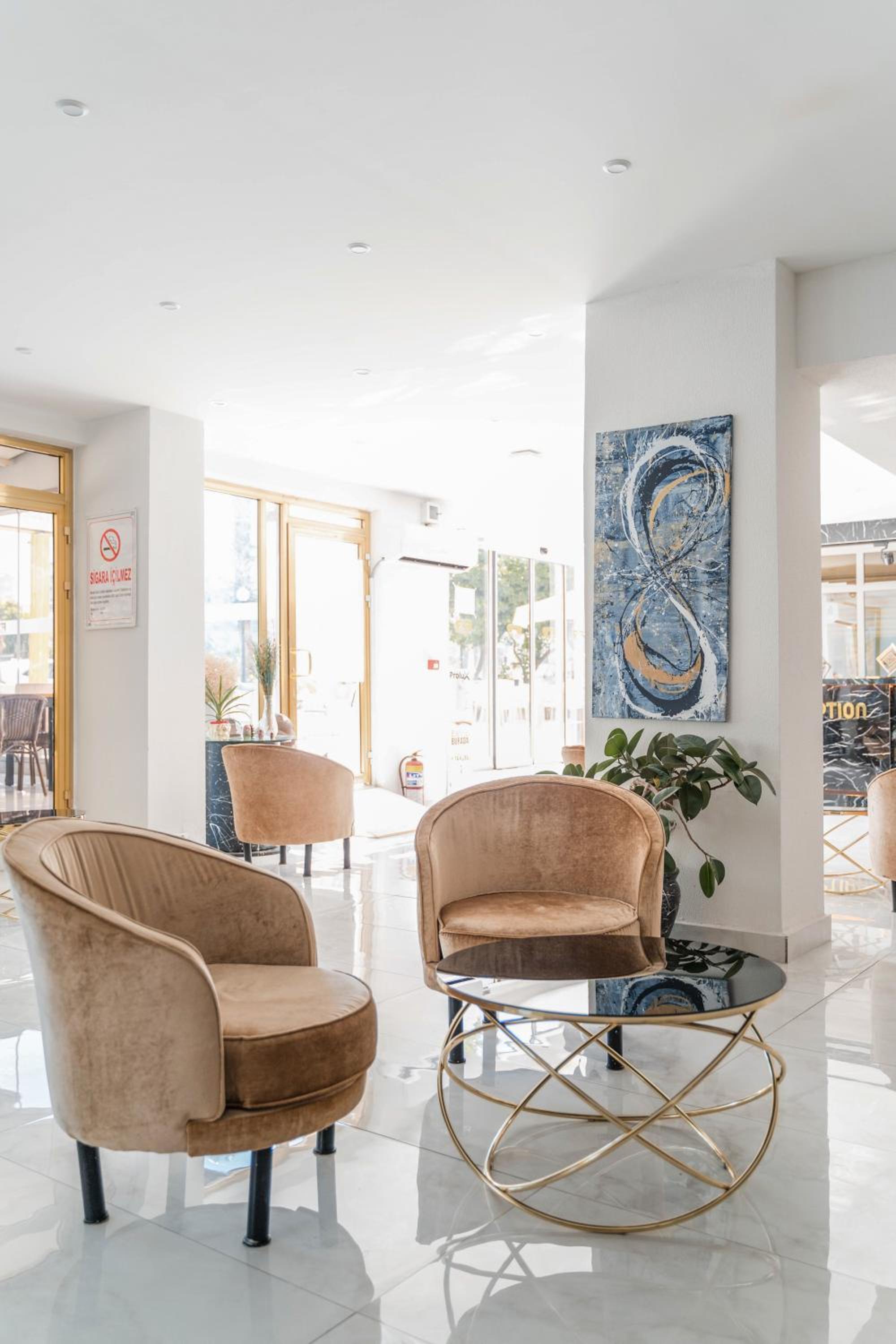 Far Life Hotel - Image 113