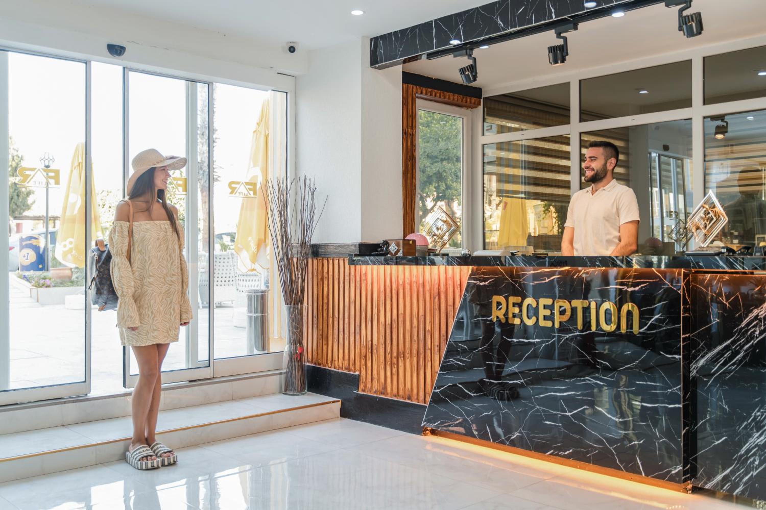 Far Life Hotel - Image 214