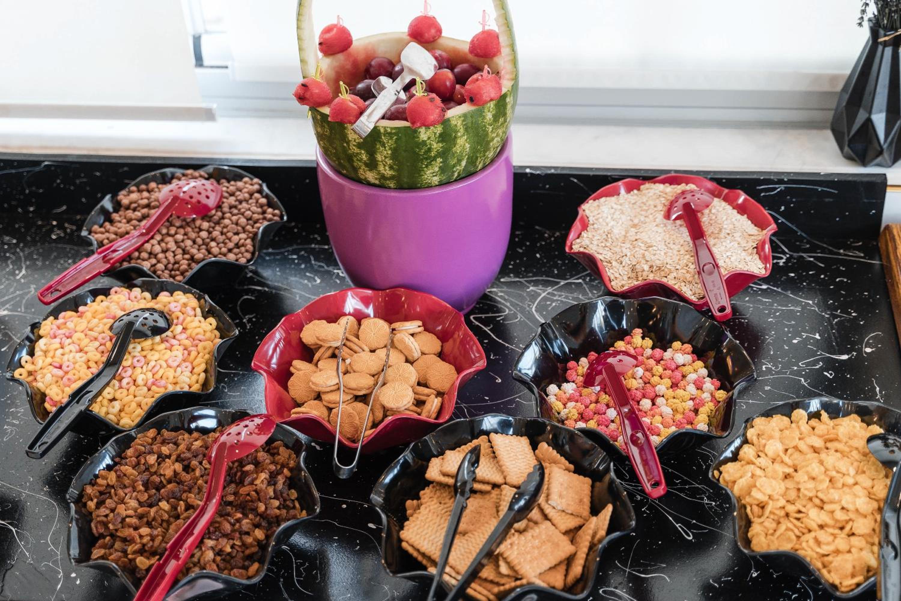 Far Life Hotel - Image 132