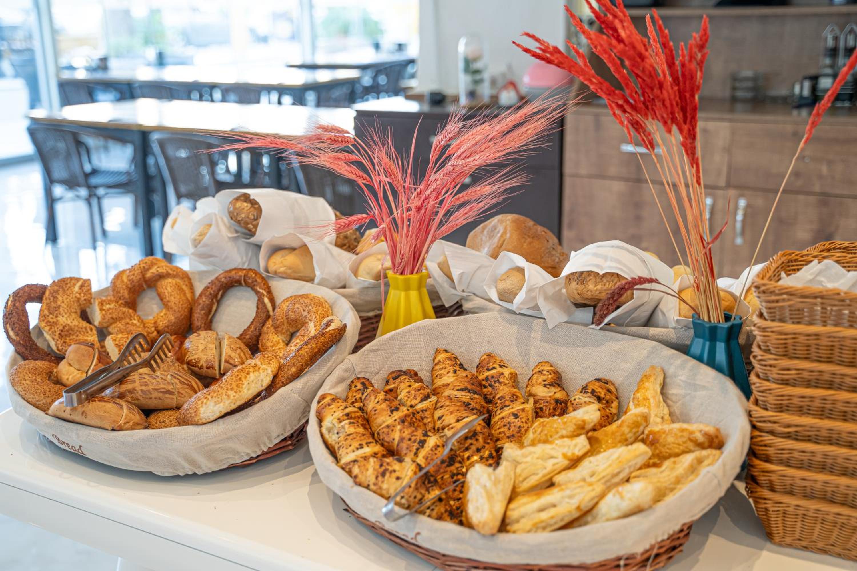 Far Life Hotel - Image 135