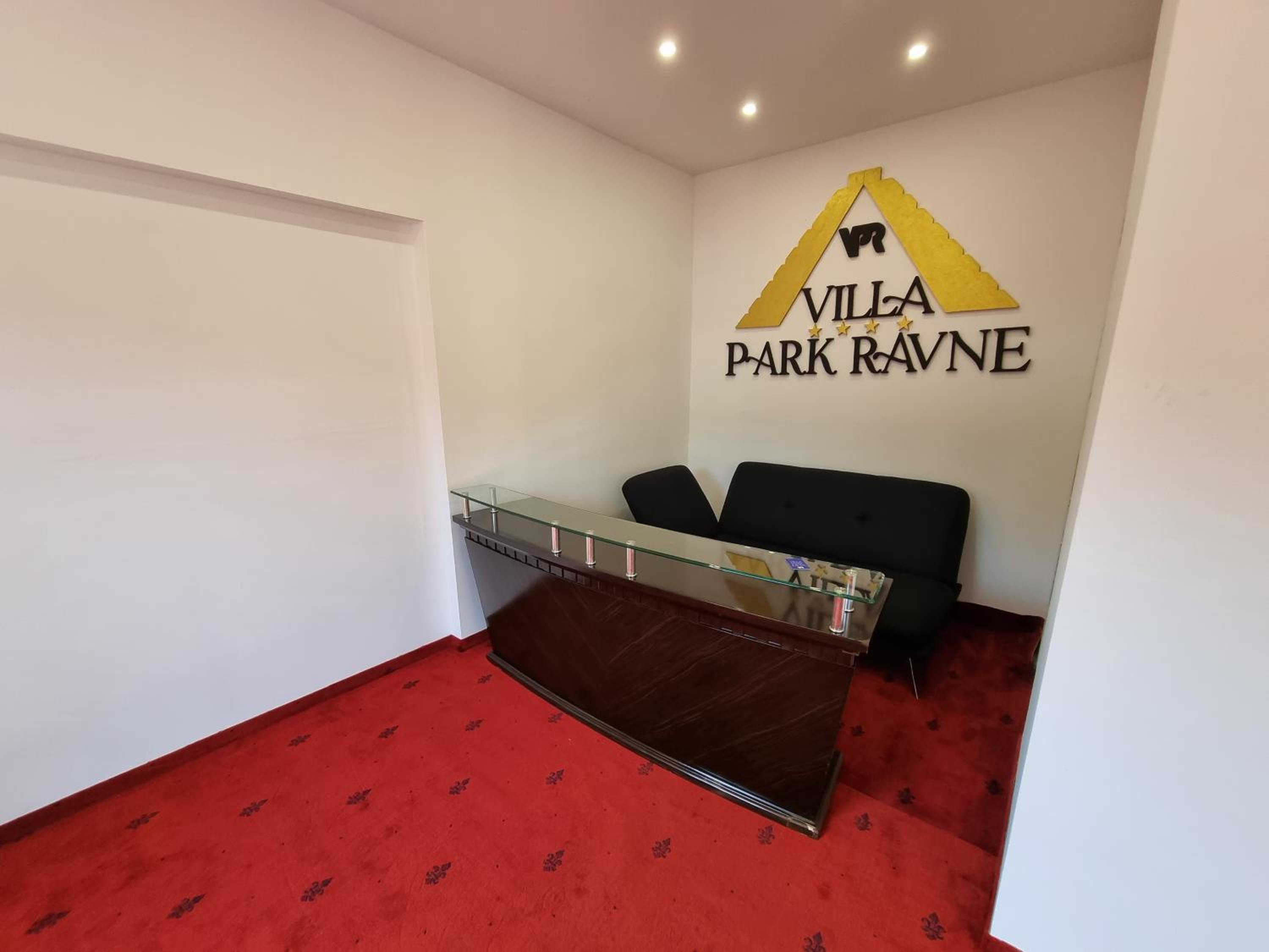 Villa Park Ravne