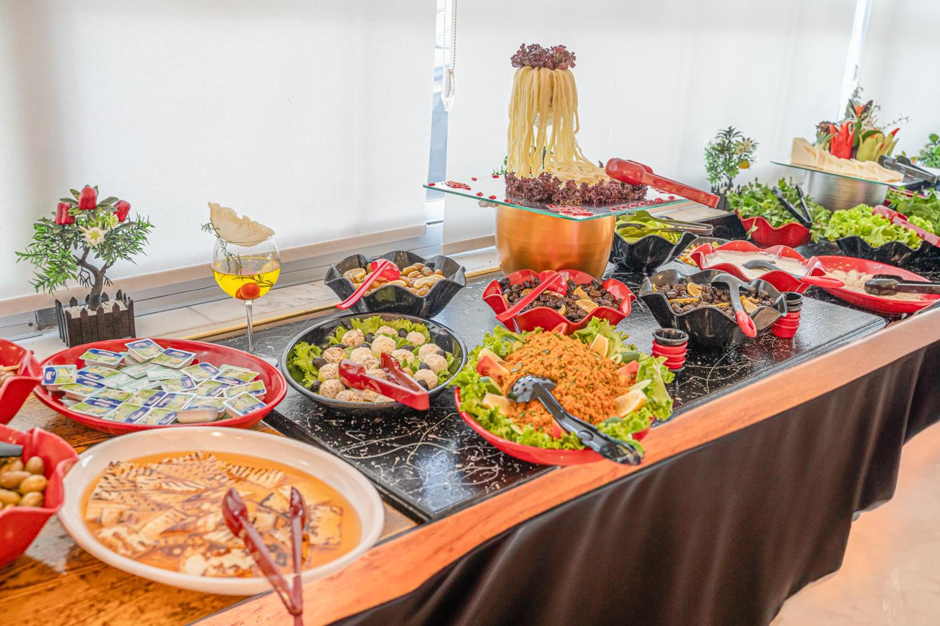 Far Life Hotel - Image 136