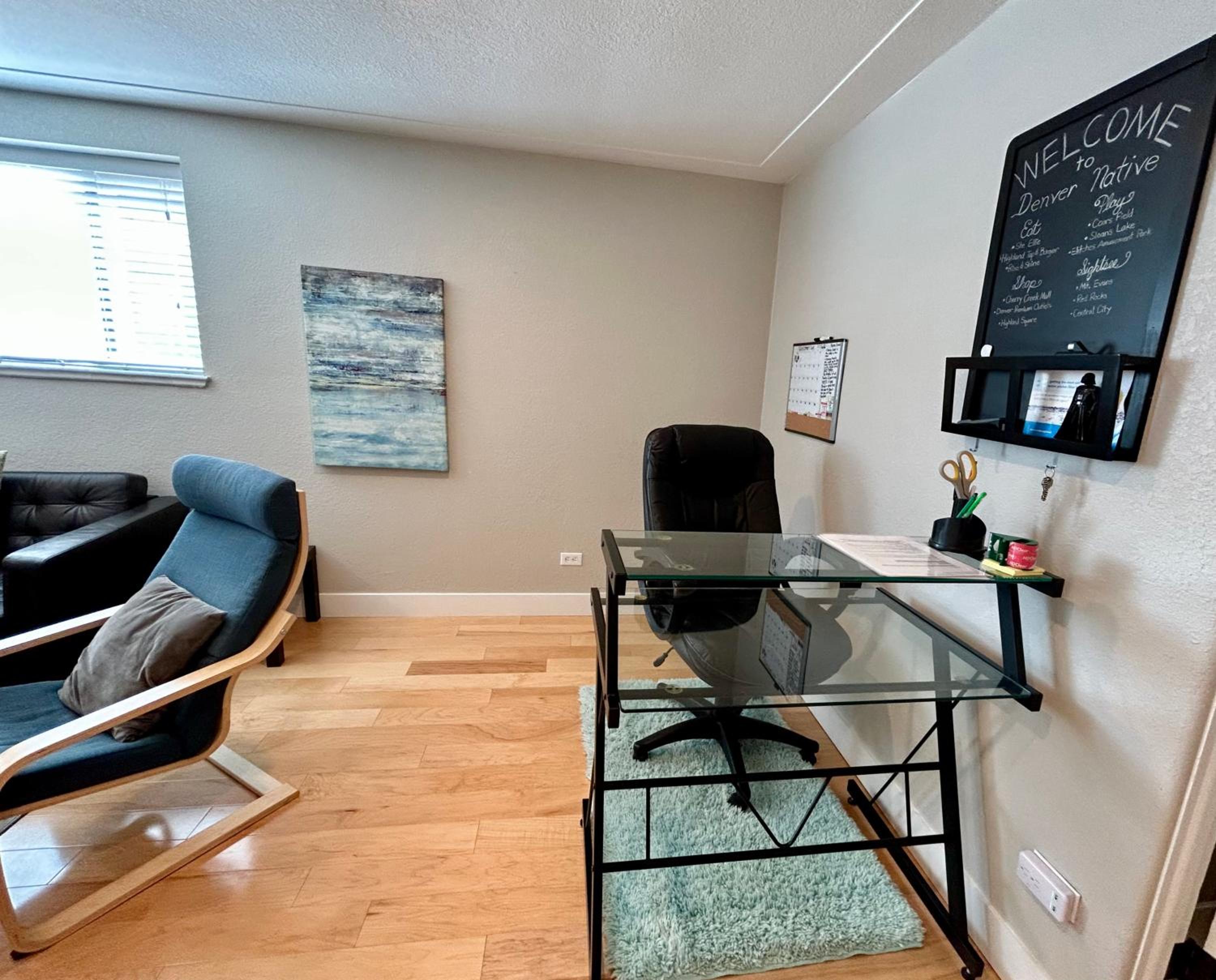 Bright & Comfy 2 bedroom in West Highland, Denver view 5