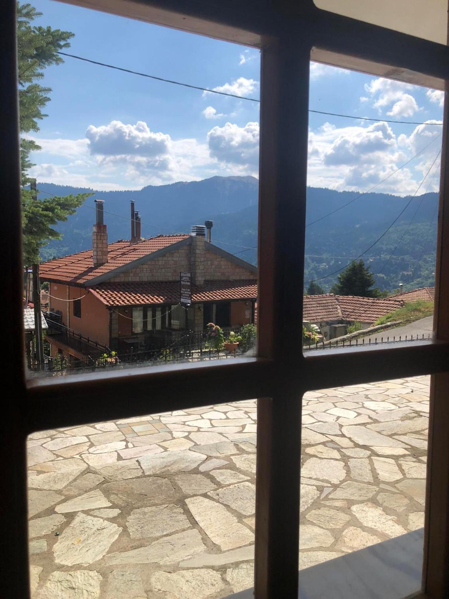 Sfiris Resort