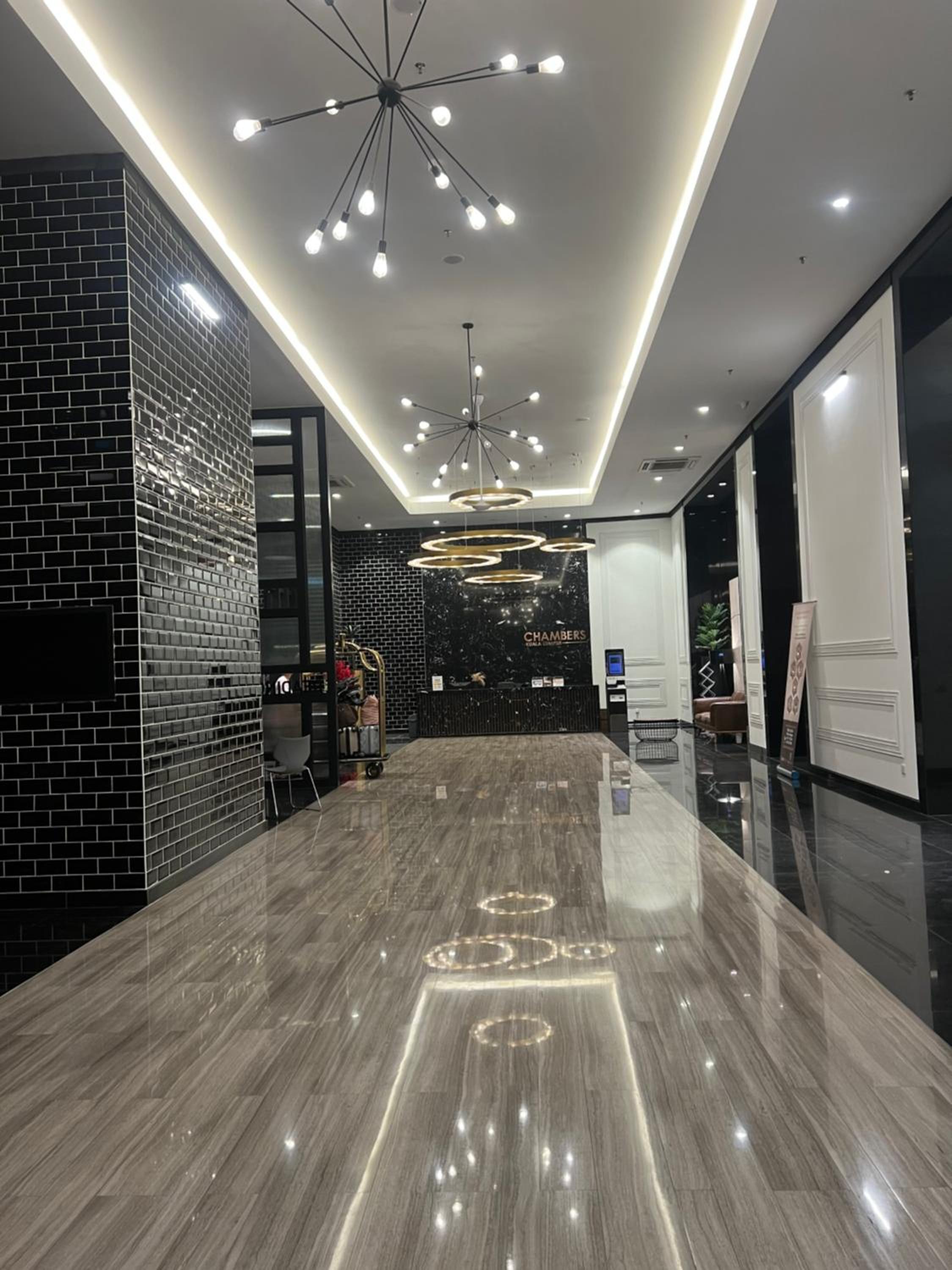 Cozy luxury couple studio apartment chambers kl klcc kl tower view