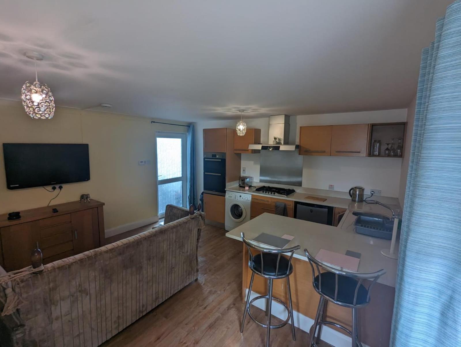 Antrim Heights B&B Panoramic Views & Free Parking view 2