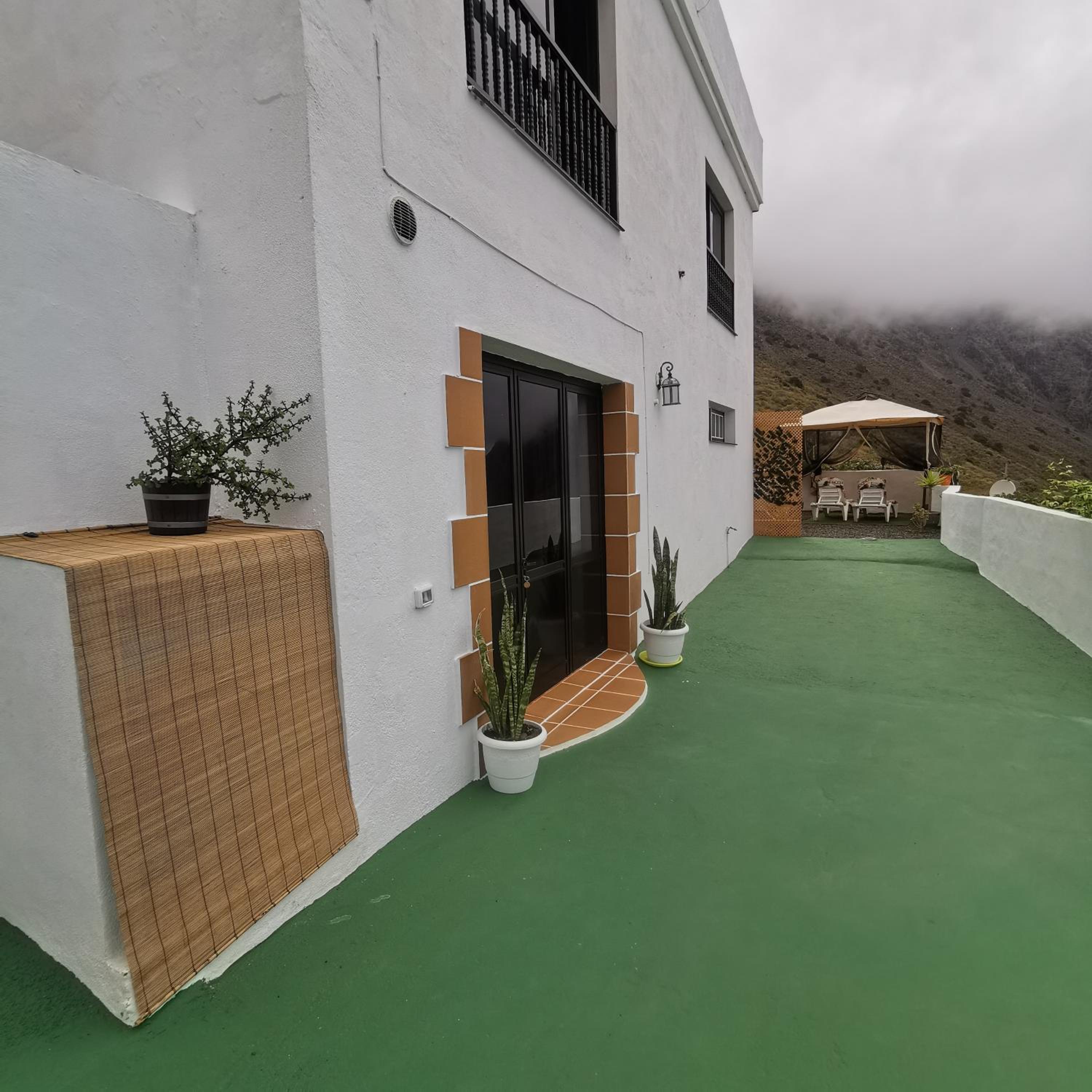 El Hierro-frontera casa rural la montaña
