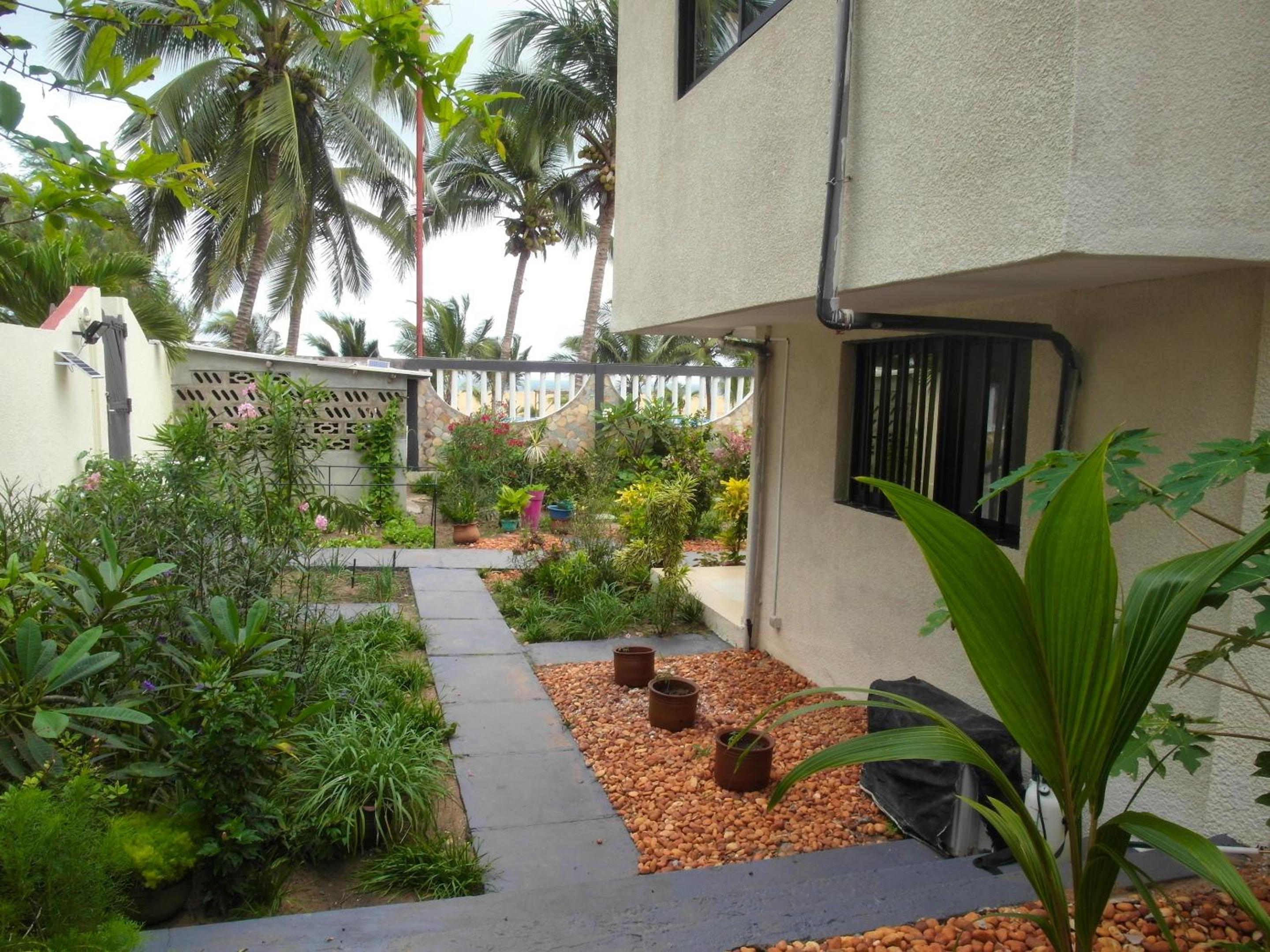Appartement confortable à Grand Popo, 50 m², piscine partagée