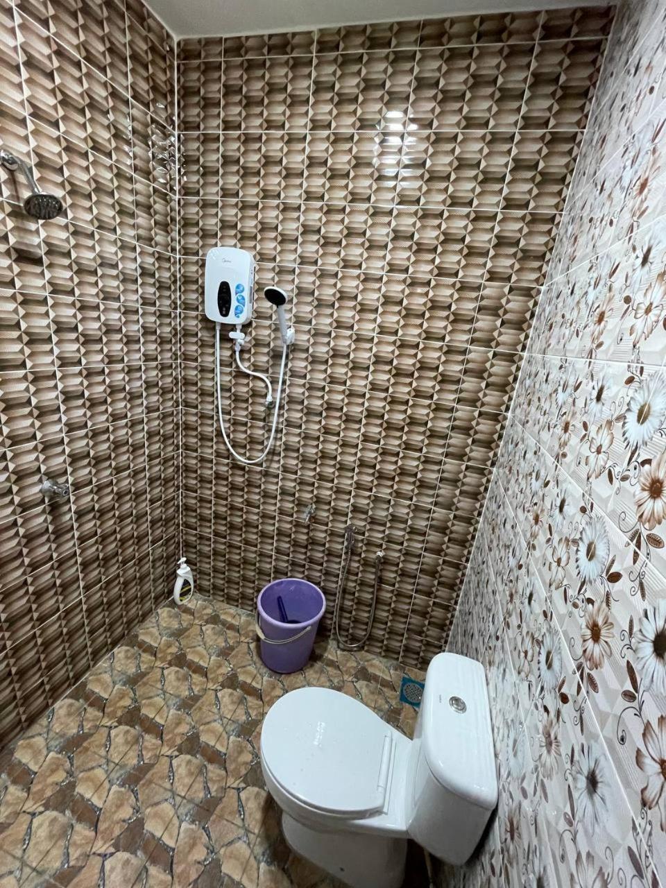 Homestay PCB Villa MamaKaya photo 5