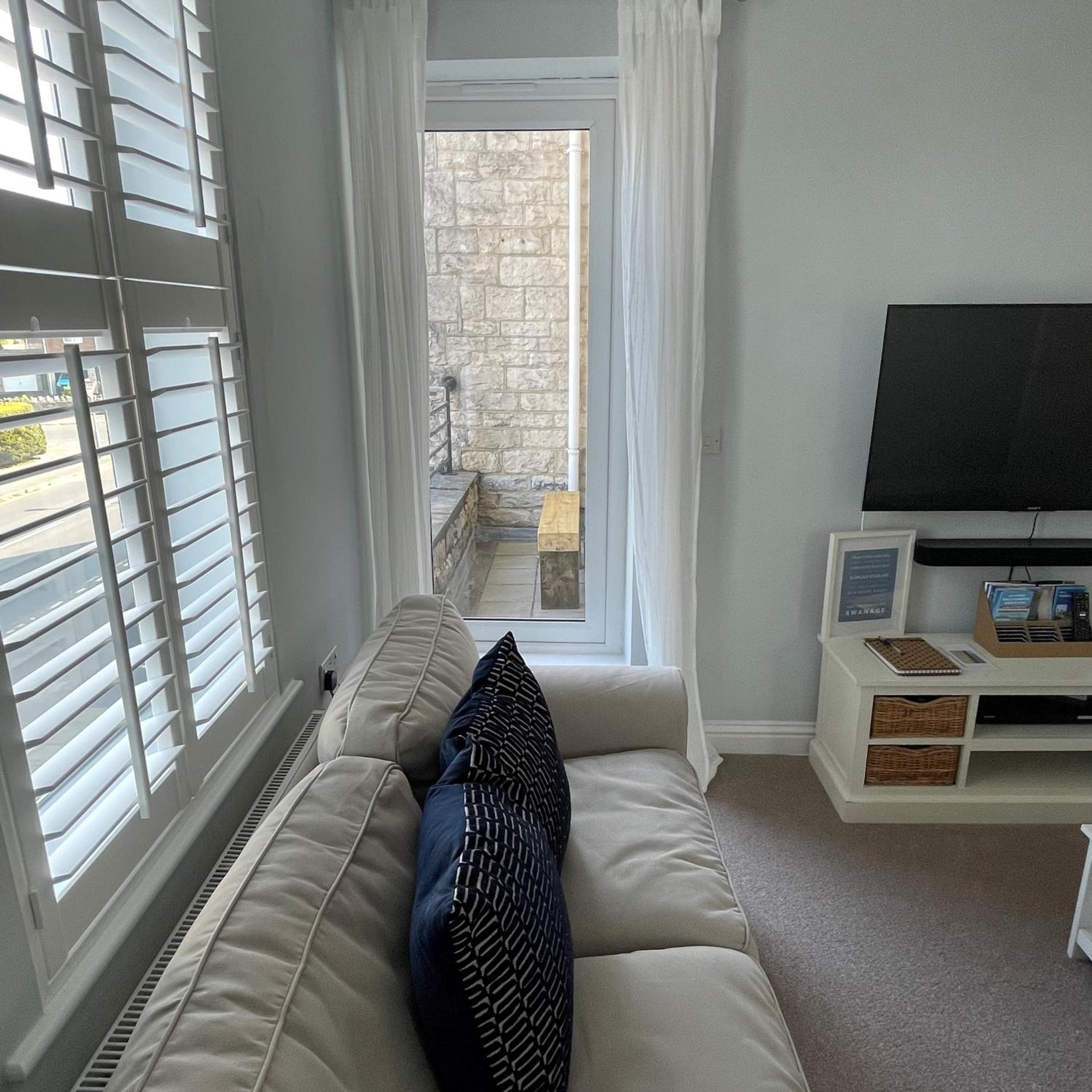 Swanage Bay Coastal Apartment
