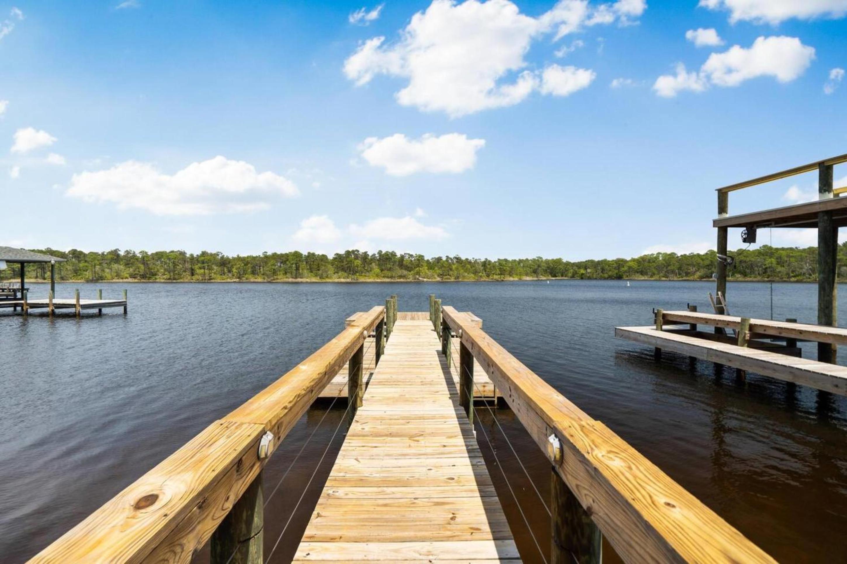30A Pet Friendly Beach House - Pelican's Rest by Panhandle Getaways