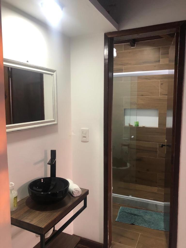 Geribá - piscina de vidro com hidromassagem - 12 pessoas