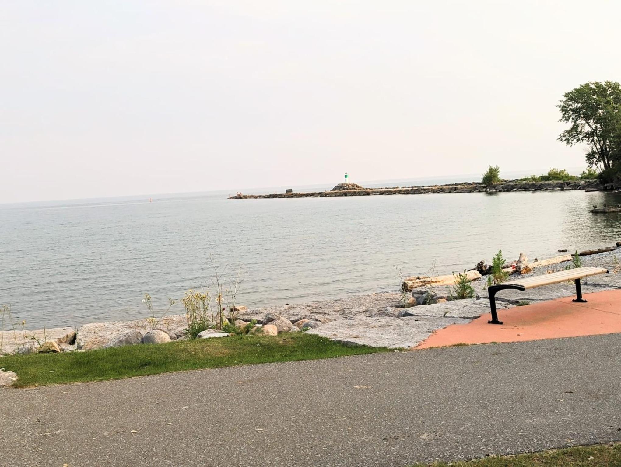 PARADISE VILLa Bowmanville