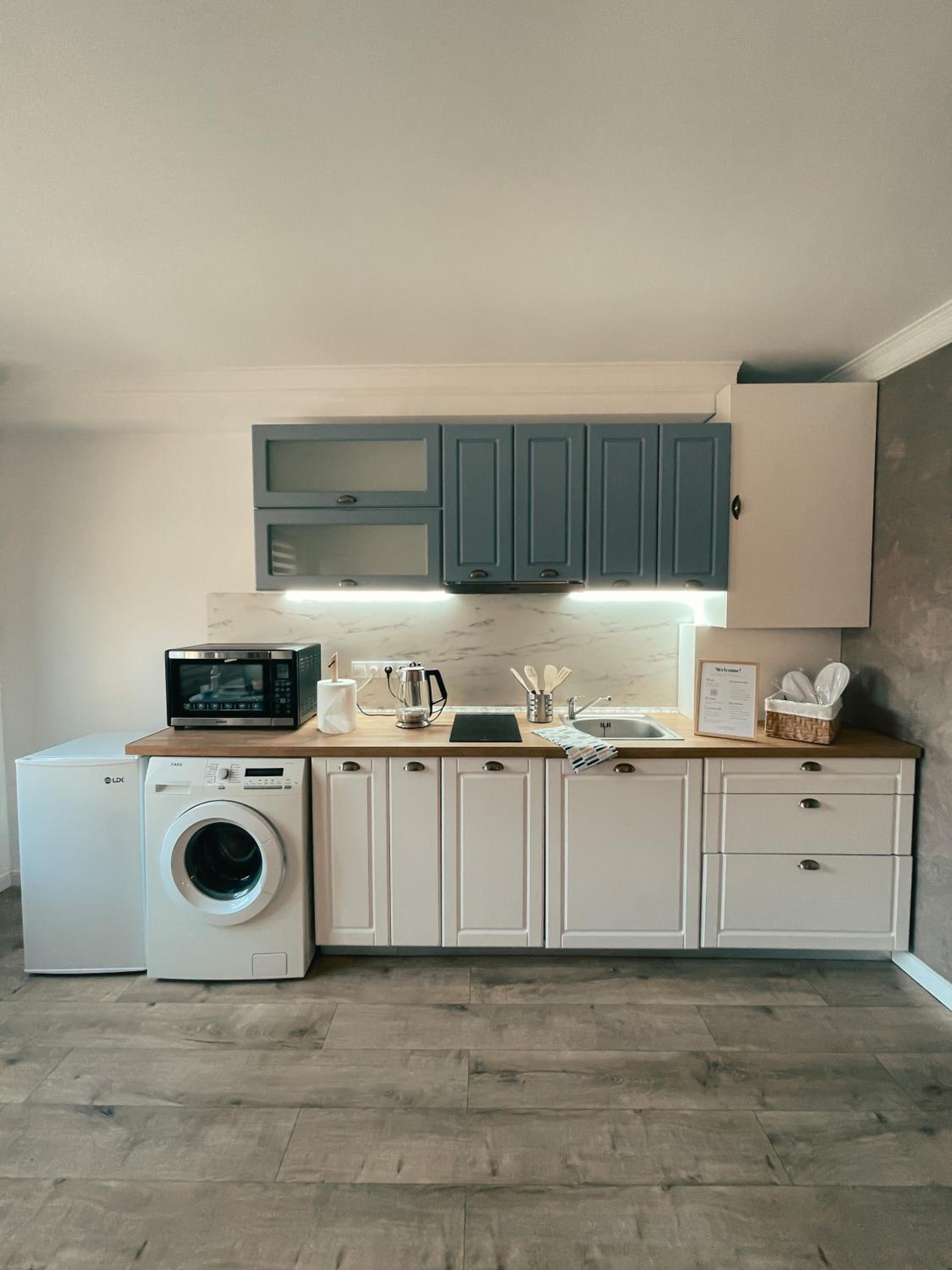Studio Glen view 5