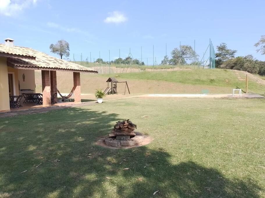Um sítio no centro histórico da cidade de Cabreúva!