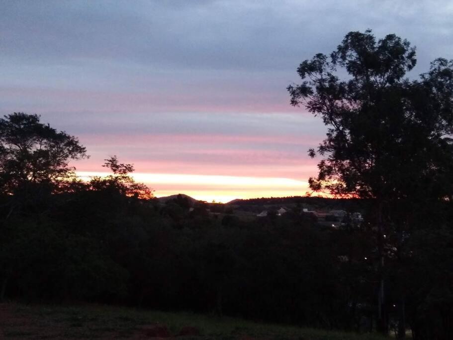 Um sítio no centro histórico da cidade de Cabreúva!