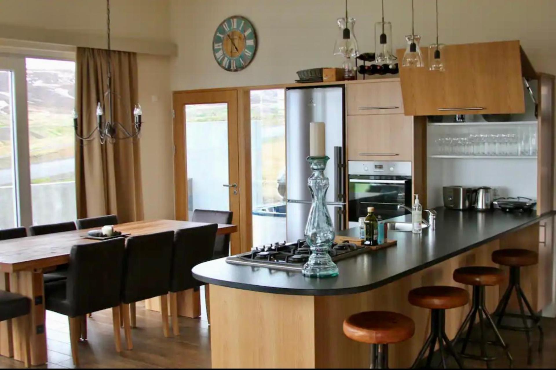Private country house, luxury and warmth, incredible views