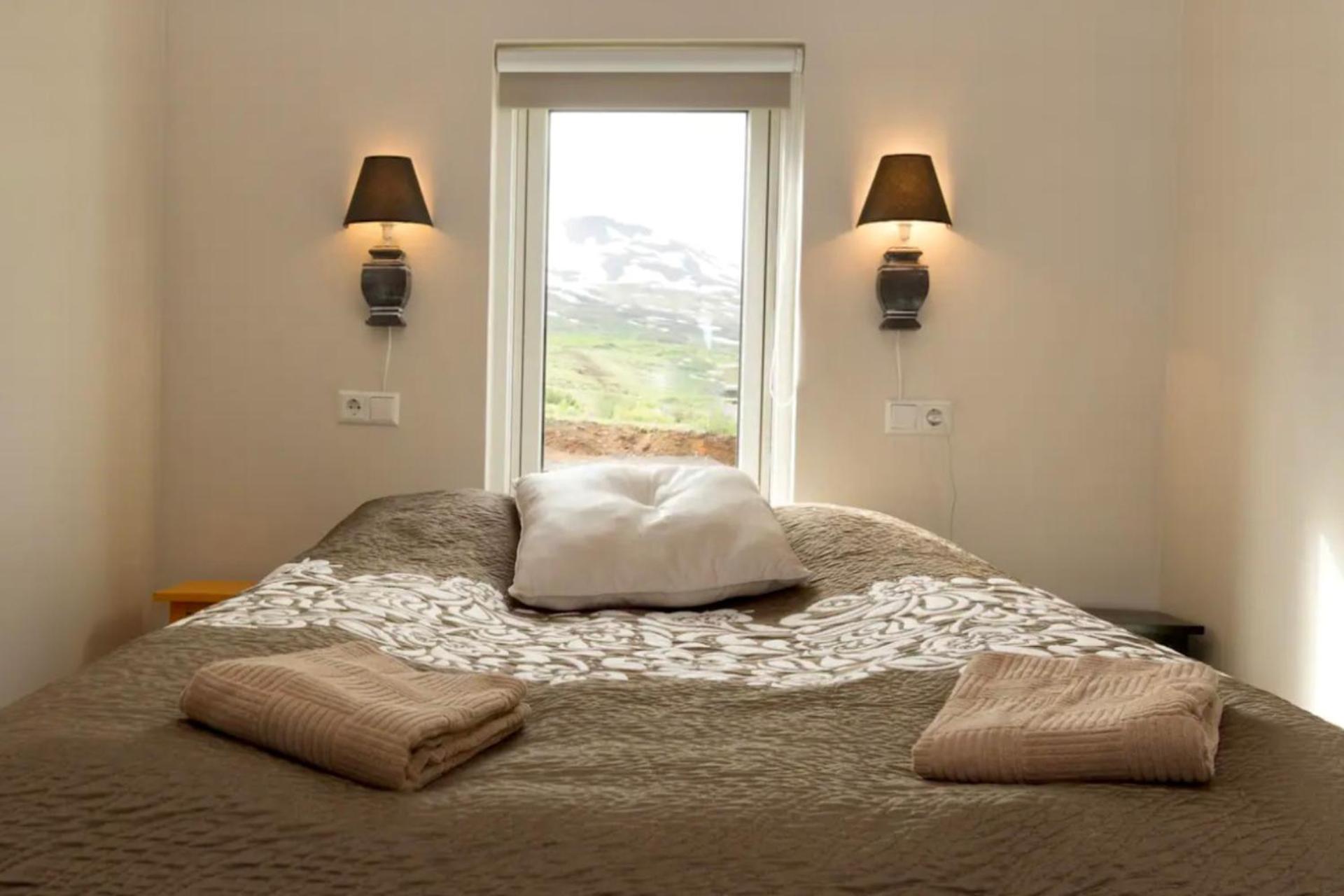 Private country house, luxury and warmth, incredible views