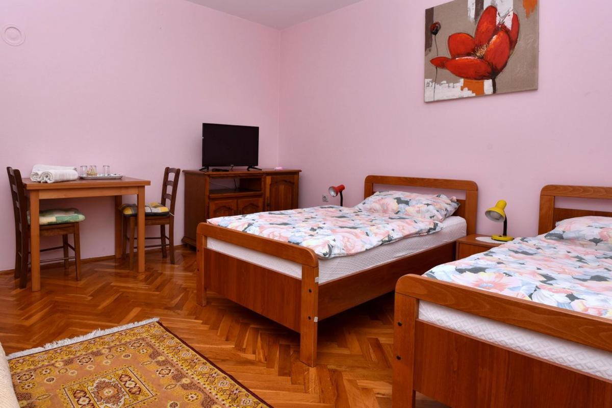 Štefanija Apartmani