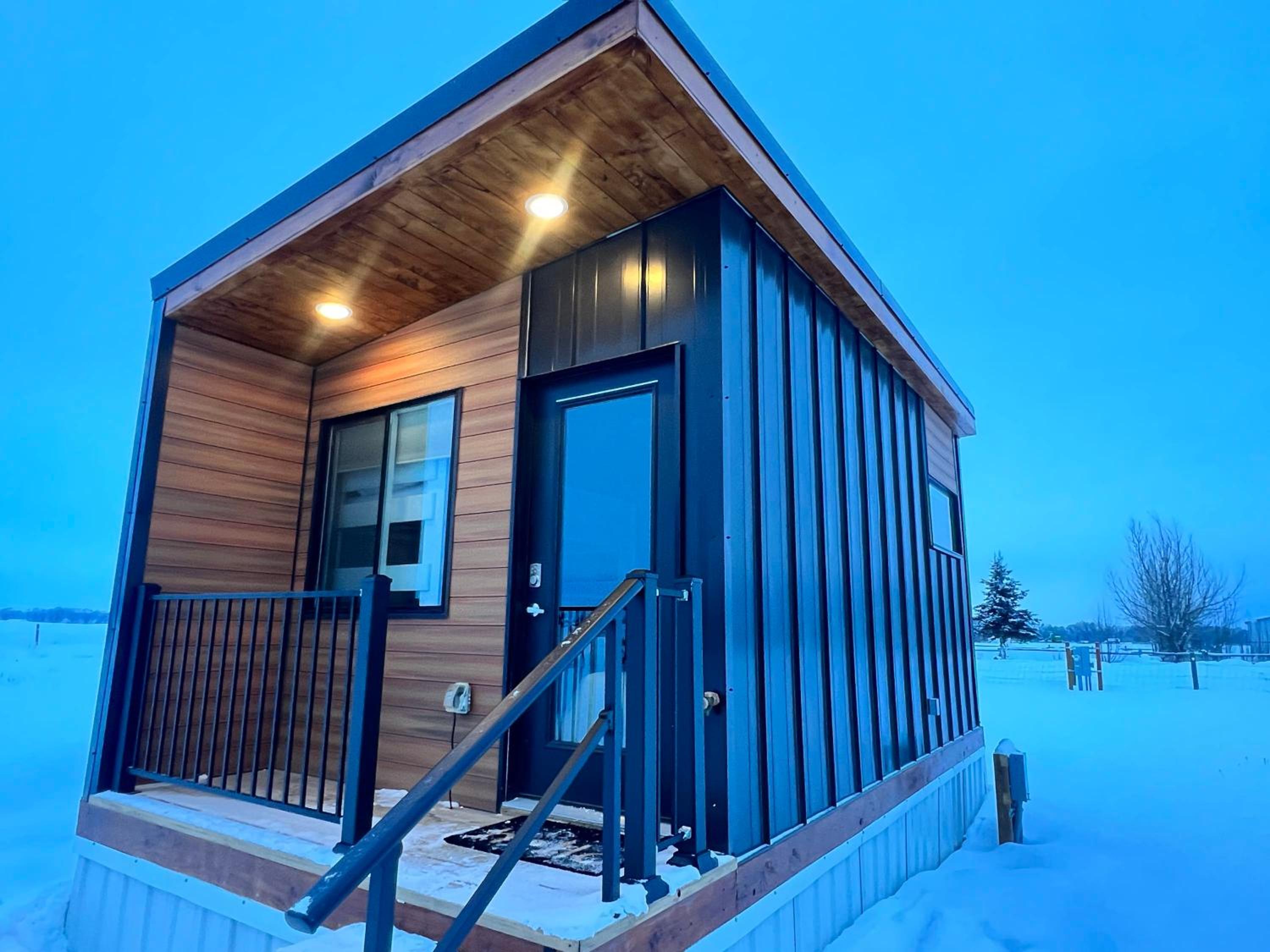 Teton View Studio - Hidden Gem near Yellowstone view 4