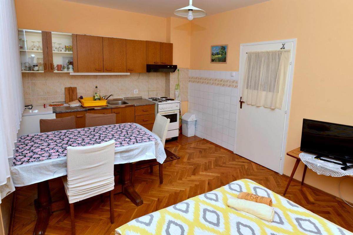Štefanija Apartmani