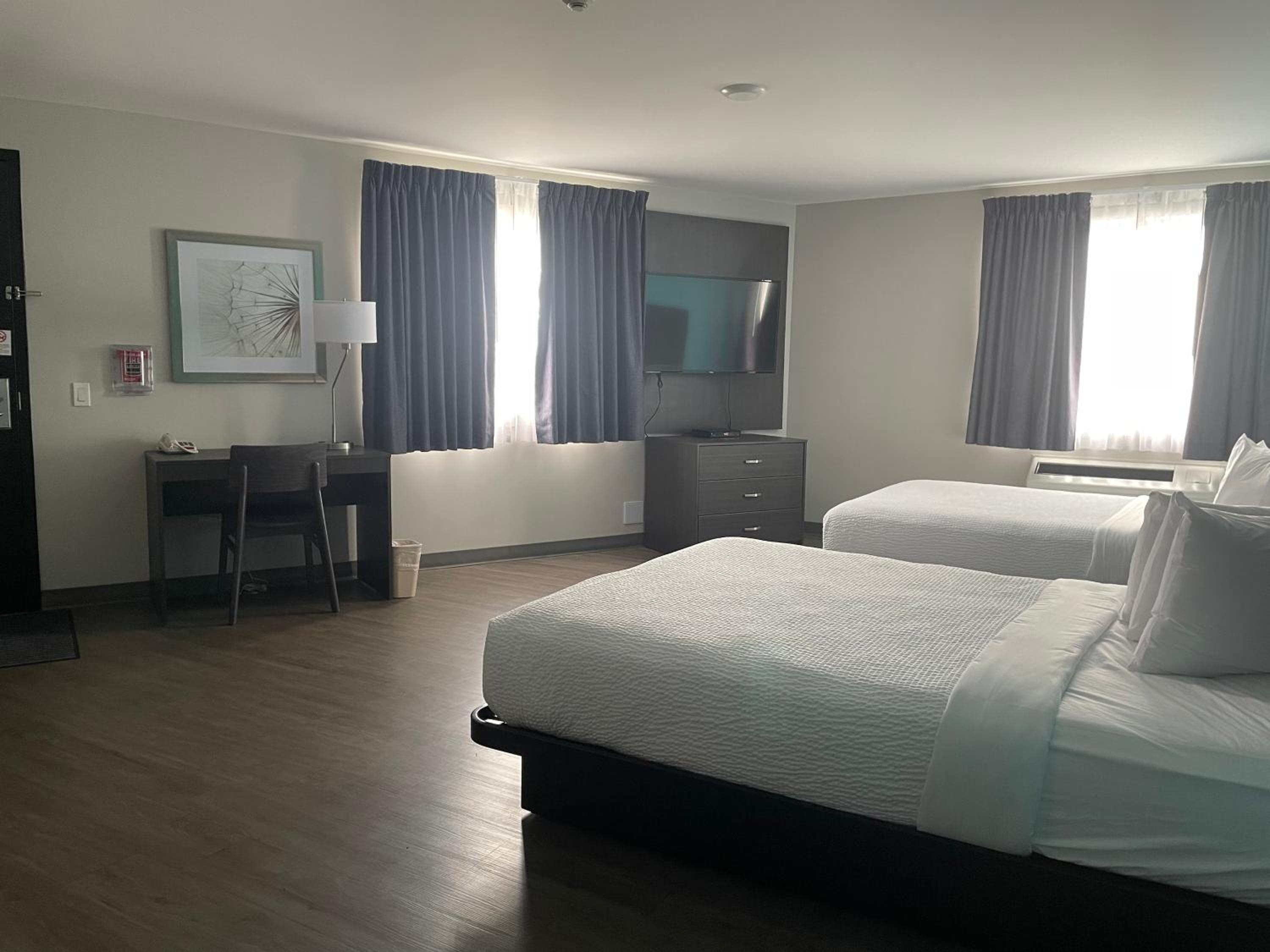 Thunder Bay Vacations - Howard Johnson by Wyndham Thunder Bay - Property Image 8