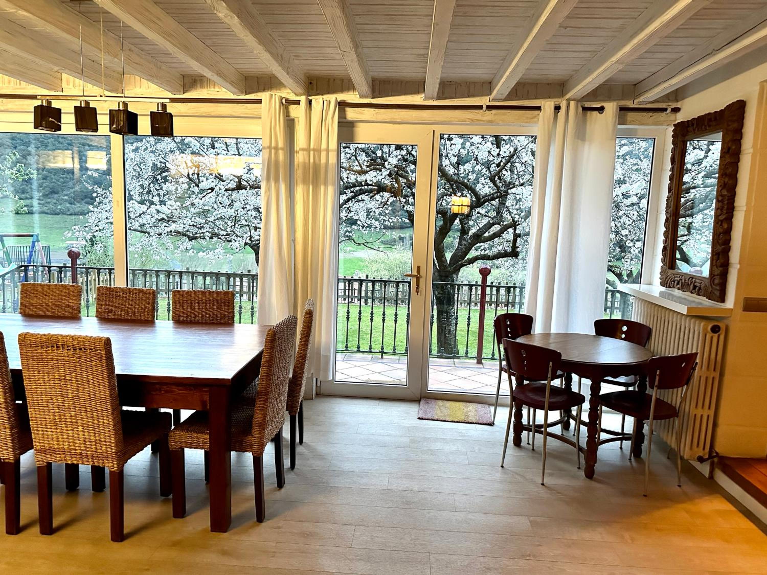 Apartamentos Alquitara