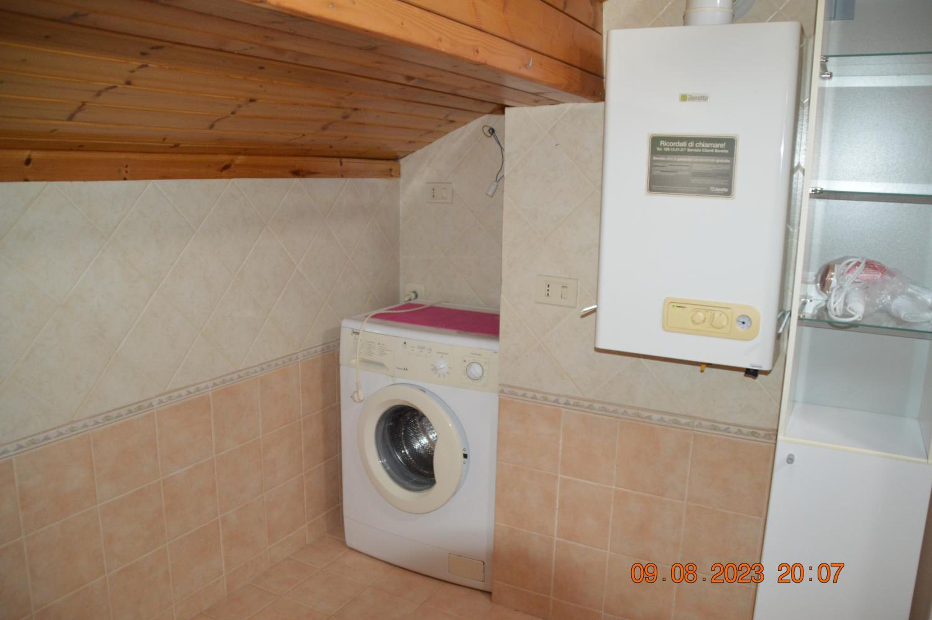 Photo 52
