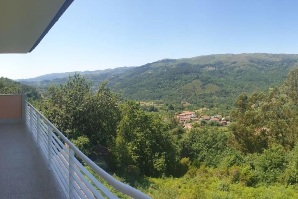 Casa de Cima view 2